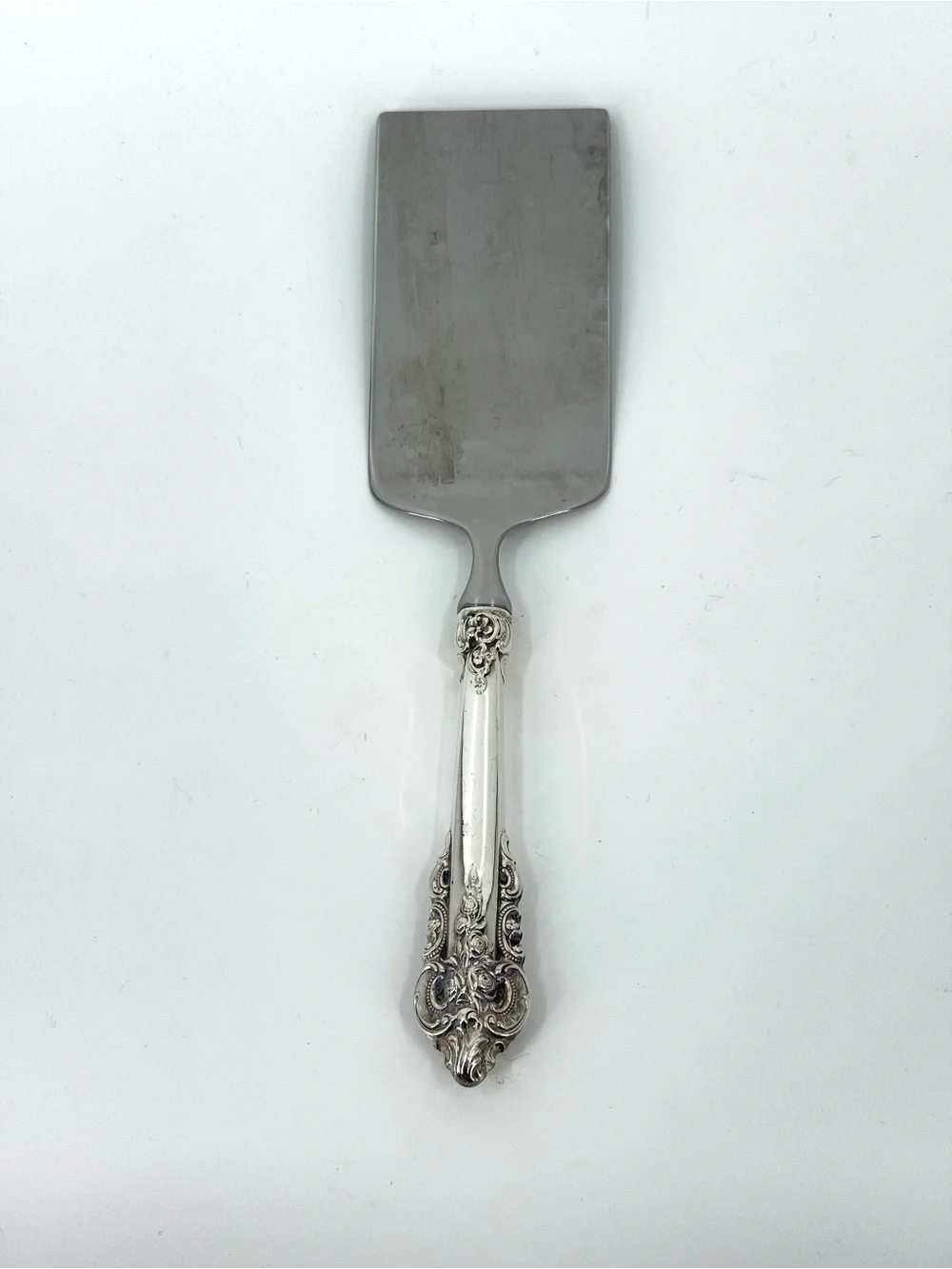 Antique lasagna server Grande Baroque Wallace Silversmiths